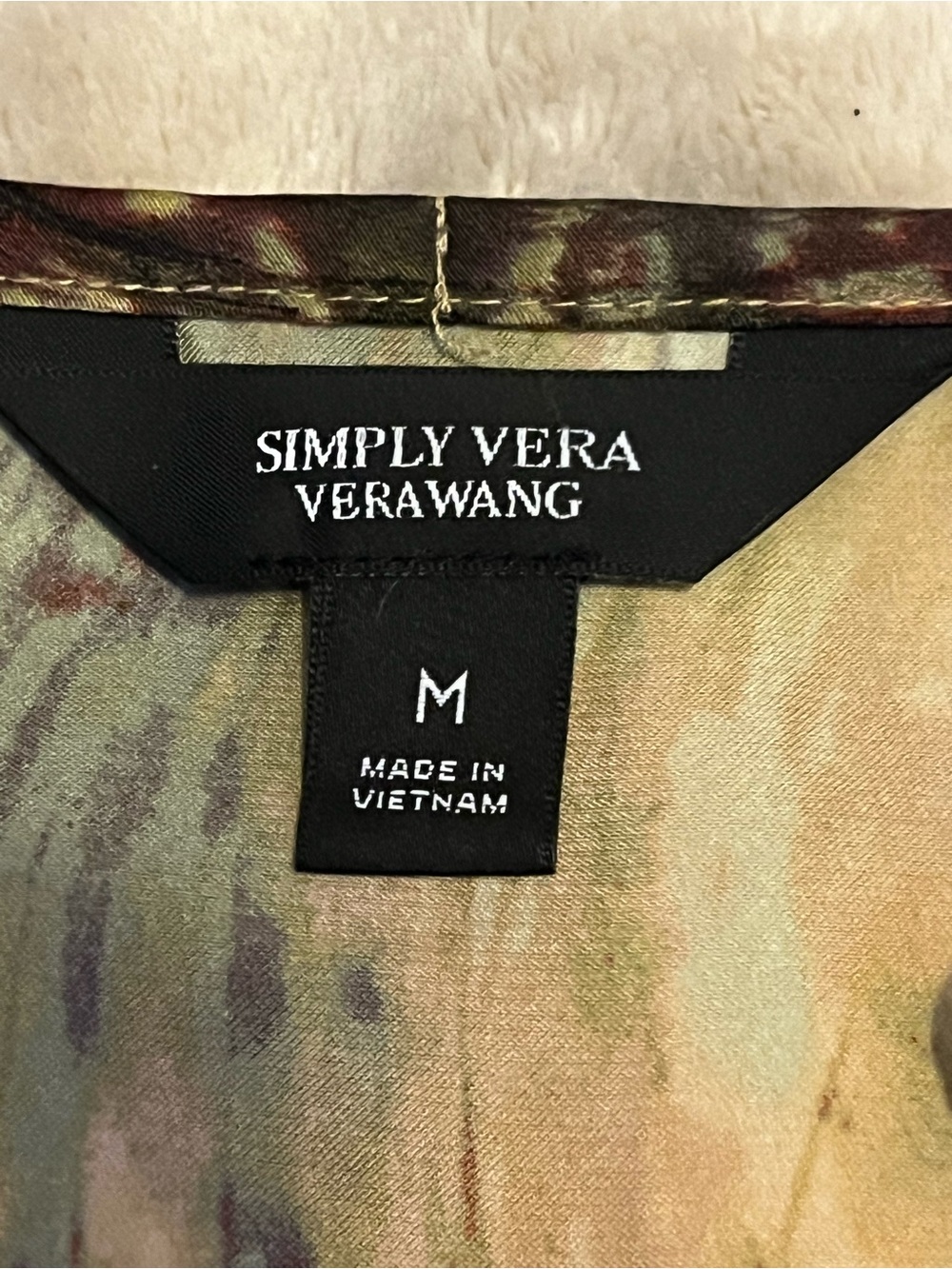 Simply Vera Vera Wang Abstract Watercolor Tie Neck Blouse Medium - Picture 4 of 15